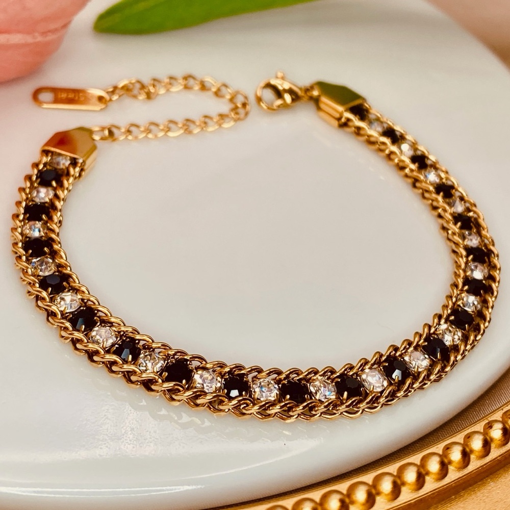 Gold and Black Braided Chain Bracelet with Adjustable Length